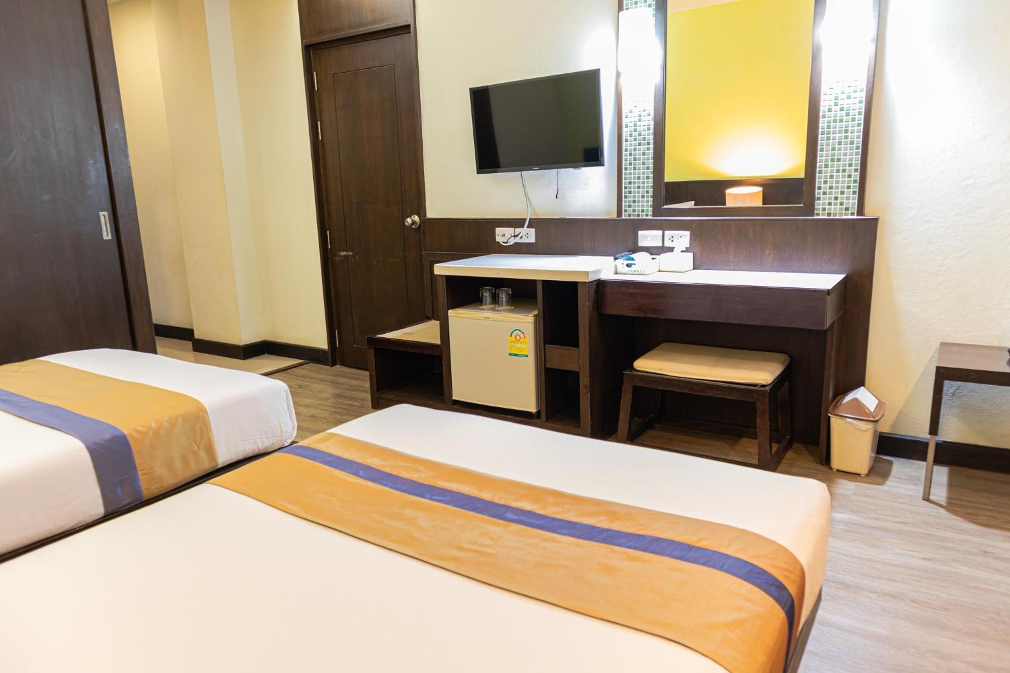 โรงแรม ซิตี้พาร์ค โคราช City Park Hotel Nakhonratchasima Exteriör bild